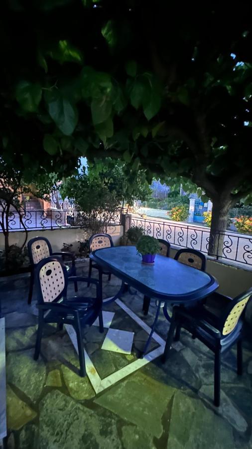 Kali'S Casa Apartment คาราโวมิลอส ภายนอก รูปภาพ
