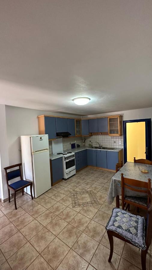Kali'S Casa Apartment คาราโวมิลอส ภายนอก รูปภาพ